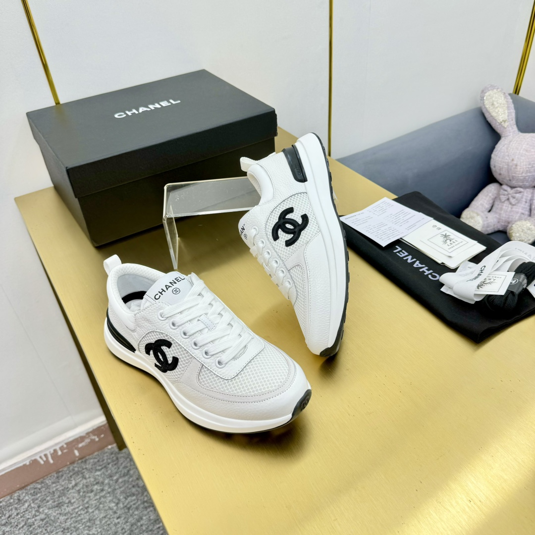 Women's high heels